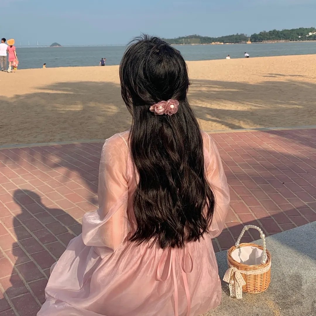 镇长海报